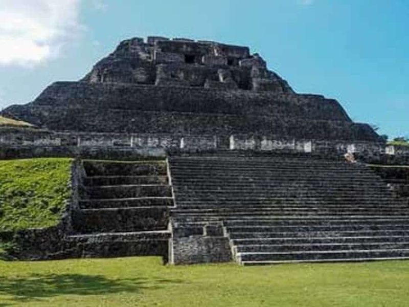 Private Tour : Xunantunich Cave Tubing and Zip line